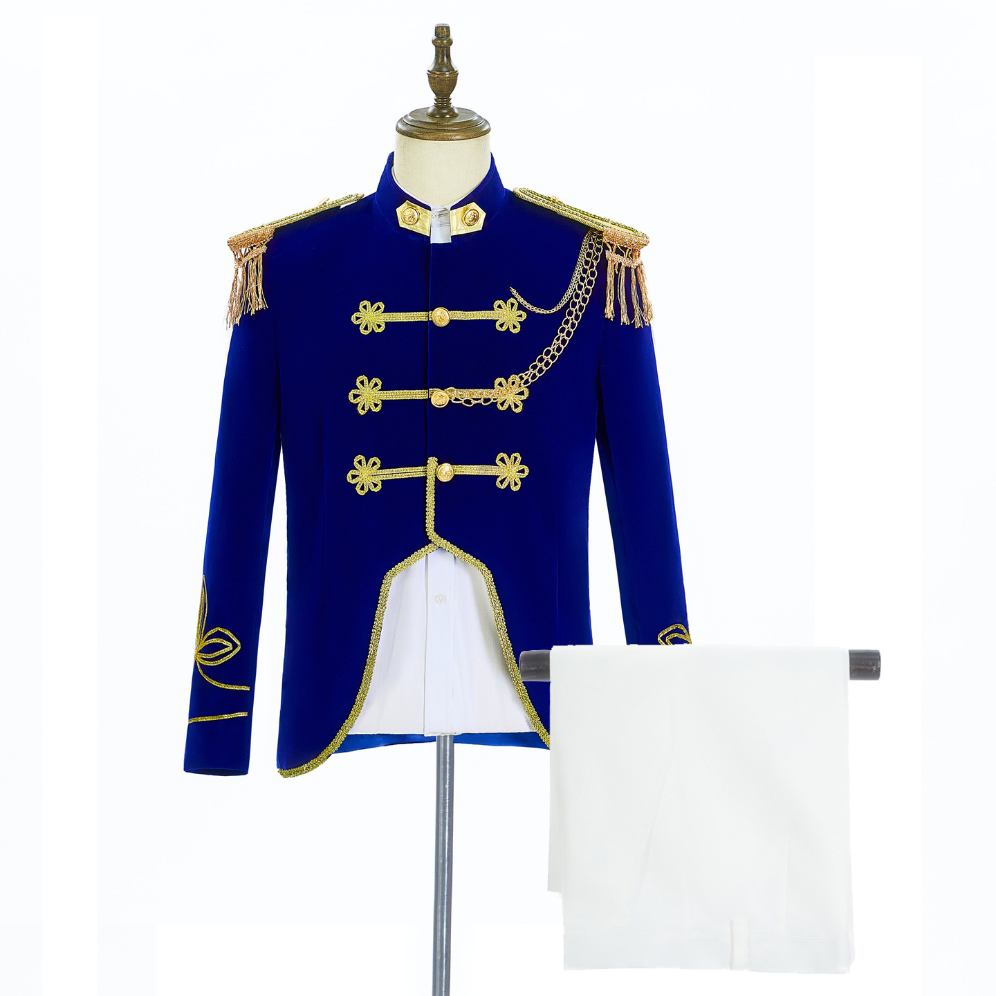 Modischer Marineblauer Anzug f – Photography Unit Bewertung und Preis
